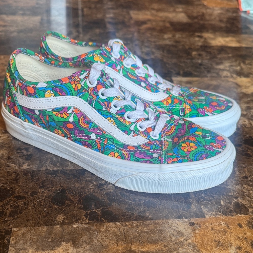 Vans Sneakers